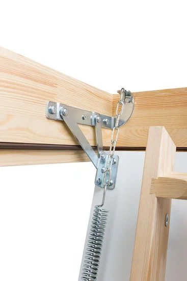 Деревянная чердачная лестница Fakro LDK, 70x120х305 см