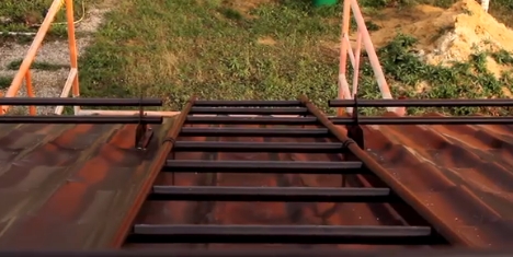Лестница кровельная, универсальная Roofsystems Elite 400, L=1800 мм RAL 8017