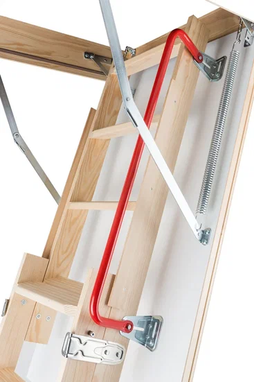 Деревянная чердачная лестница Fakro LDK, 70x120х305 см