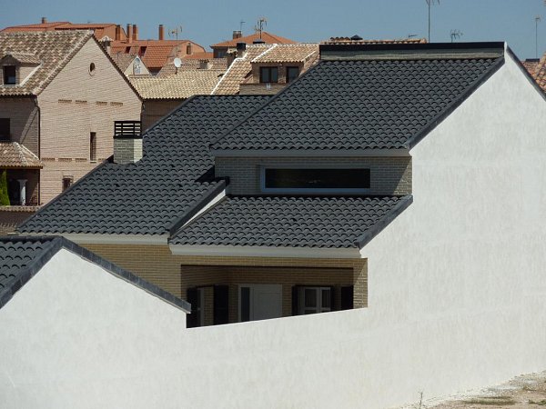 Керамическая черепица La Escandella Mixed, Slate klinker