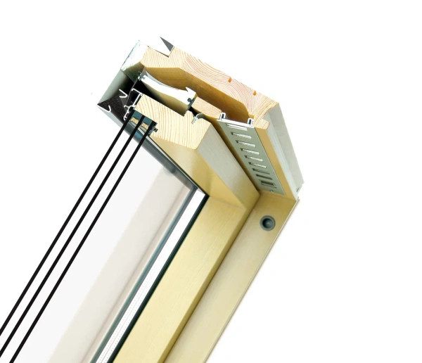 Мансардное окно Fakro, 114х140 см FTP-V U4, Дерево, 2-х камерный стеклопакет