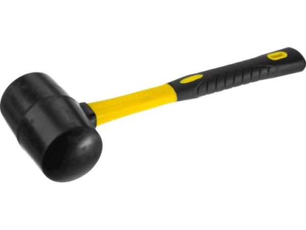 Киянка резиновая Stayer черная, фиберглассовая рукоятка 450г