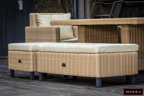 Пуф большой Mokka Bella, плетеный из искуственного ротанга цвет: соломенный