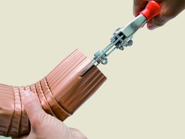 Клещи гофра прямые EDMA, 30 мм, 5 лезвий