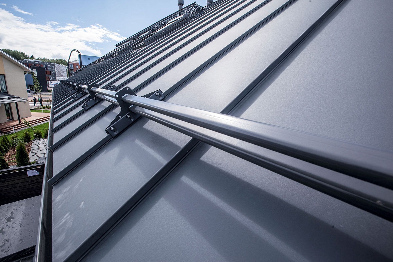 Что такое фальцевая кровля