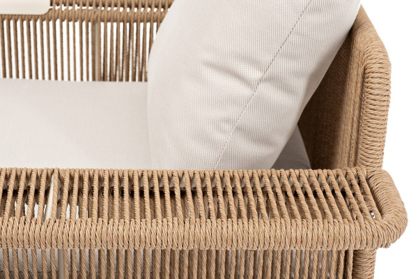 Кресло плетеное из искусственного ротанга, Мальдивы, цвет: соломенный