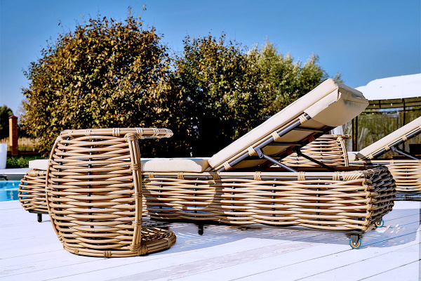 Столик боковой Mokka Majorca, из искусственного ротанга цвет: соломенный