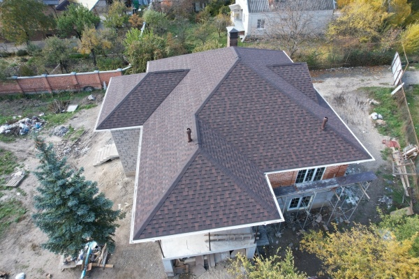 Ламинированная битумная черепица, Docke, Dragon Premium цвет: зрелый каштан, 2.8 м² / уп.