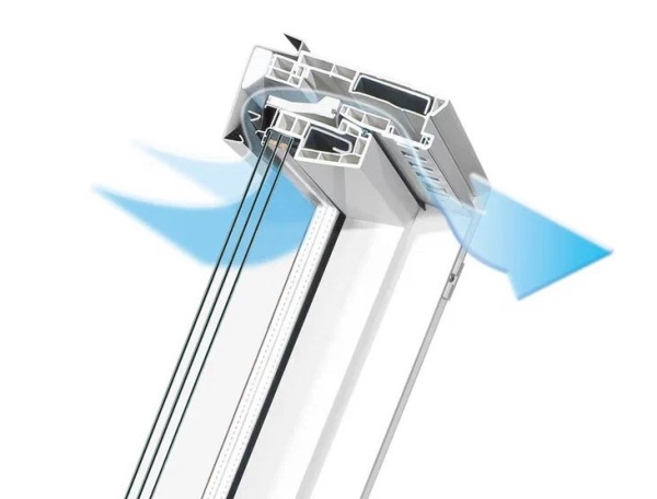 Мансардное окно Fakro,  55х98 см PTP-V U4, ПВХ, 2-х камерный стеклопакет с вентканалом