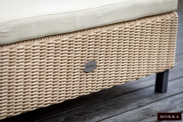 Пуф большой Mokka Bella, плетеный из искуственного ротанга цвет: соломенный