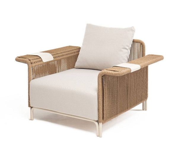 Кресло плетеное из искусственного ротанга, Мальдивы, цвет: соломенный