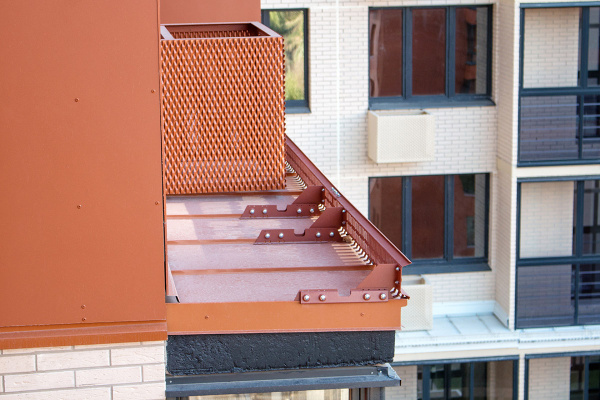 Снегозадержатель решетчатый для фальцевой кровли Roofsystems Prestige Master фальц 4 опоры, 1 полотно, L=2500 мм, RAL 8004
