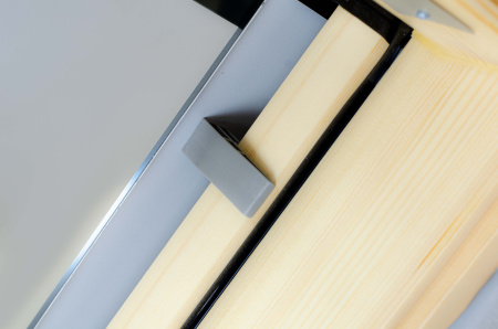 Мансардное окно Fakro,  94х118 см FTP-V CH, Дерево, однокамерный стеклопакет