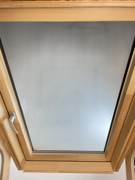 Распашное окно Werso,  78х118 см дерево, 2-х камерный стеклопакет, лак