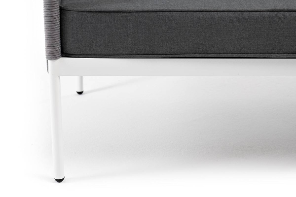 Диван 3-местный из роупа, Канны, каркас алюминий белый муар, роуп светло-серый круглый, ткань серая