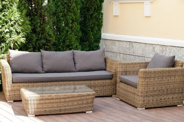 Стол журнальный из искусственного ротанга, Капучино цвет: соломенный