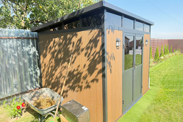 Хозблок из ДПК Defender 7х7, 4.19 м²