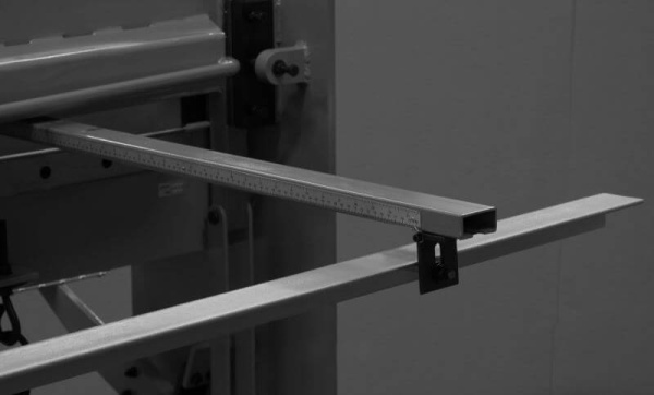 Гильотина ножная Stalex Q01-1.6x1320B