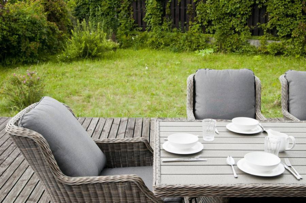 Стол плетеный из искусственного ротанга, Цесена, цвет: серо-соломенный