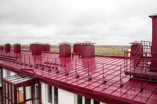 Ограждение кровельное на парапет Roofsystems Promo, H=600 мм RAL 3005, L=3000 мм