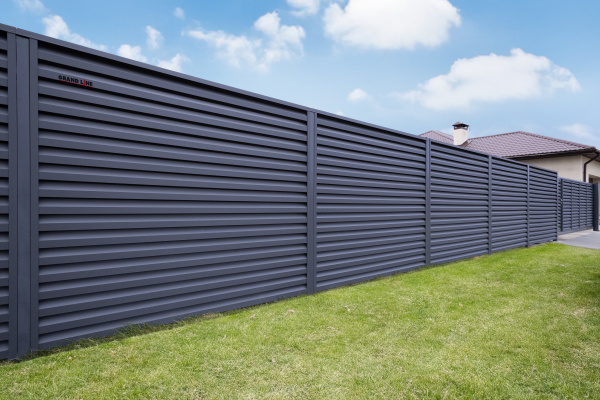 Ламель для забора жалюзи, Milan, с пленкой 0.5 мм, Drap TX, RAL 7024