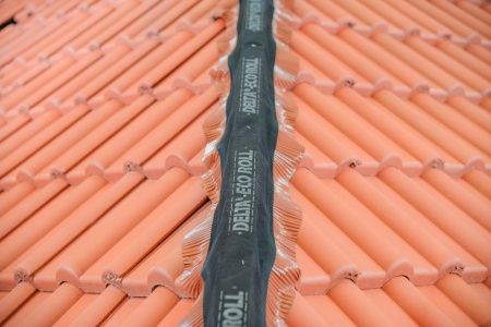 DELTA-ECO ROLL 310х5000 мм, цвет: красный