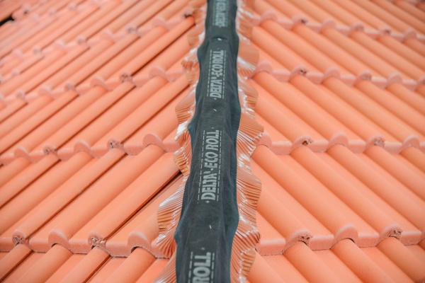 DELTA-ECO ROLL 310х5000 мм, цвет: красный