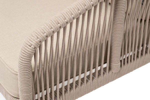Диван 2-местный из роупа, Канны, каркас алюминий белый муар, роуп бежевый круглый, ткань бежевая 052