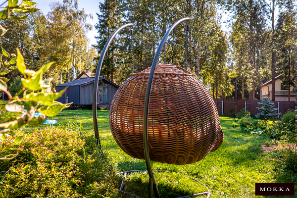 Кресло подвесное двухместное Mokka Majorca из искусственного ротанга цвет: капучино