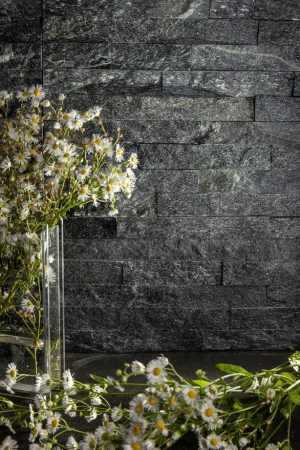 Кварцит, 3D панель из камня, 600х150 мм, Classic Black Quartz, 8 шт/уп