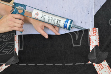 DELTA-THAN SB клей, фолиевая туба, 600 мл