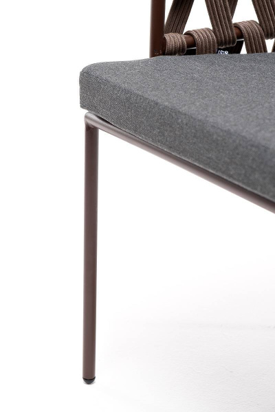 Стул из роупа, Диего, каркас - сталь коричневый муар, роуп коричневый круглый, ткань серая