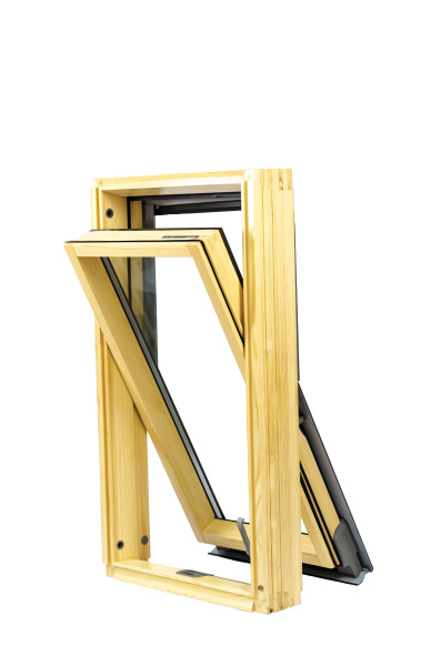 Мансардное окно Fakro,  78х140 см FTP CH, Дерево, однокамерный стеклопакет