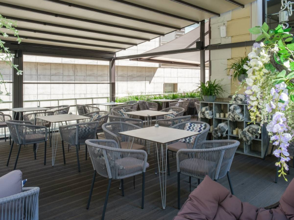 Стол обеденный из HPL 90х90 см, Руссо, цвет: молочный