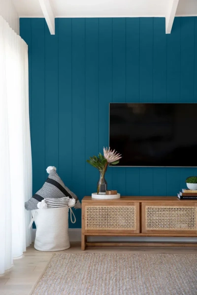 Краска Finntella, Ikkuna color, для дерев. интерьеров и окон с натур.маслами полуматовая, уп. 9 л колеровка