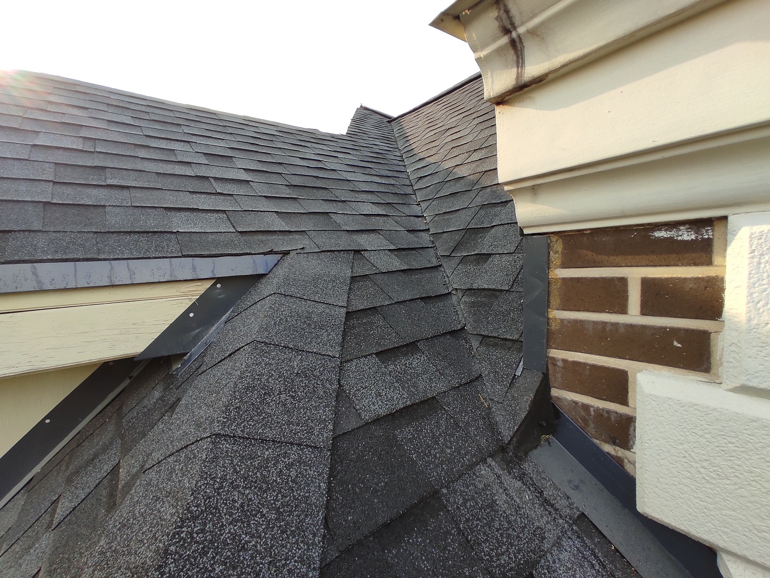 Поставка и монтаж, битумной черепицы Katepal