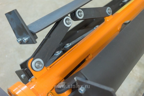 Разматыватель рулонного металла Stalex РСЦ-1250