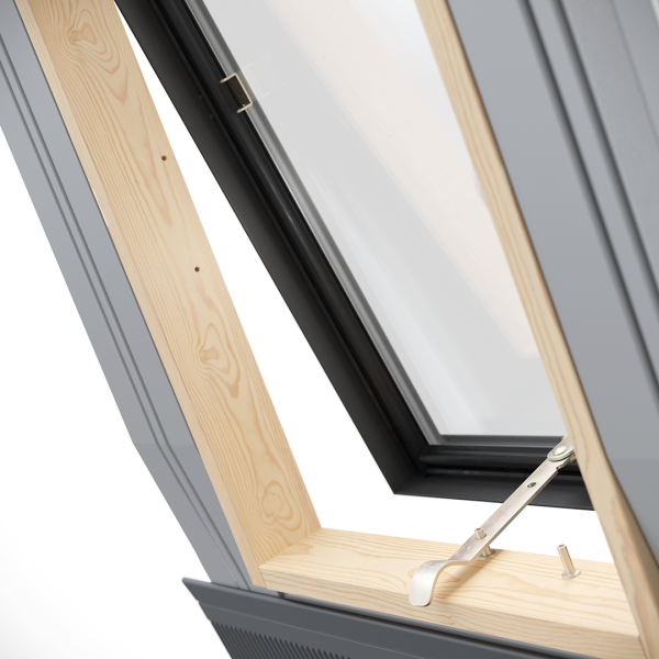 Люк для холодной кровли Rooflite+ 45х73 см FE K400U люк с окладом, гидроизоляцией и ограничителем, дерево, 1 - камерный стеклопакет