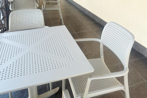 Стол Nardi Clip, квадратный из HPL, 80х80 см цвет: белый