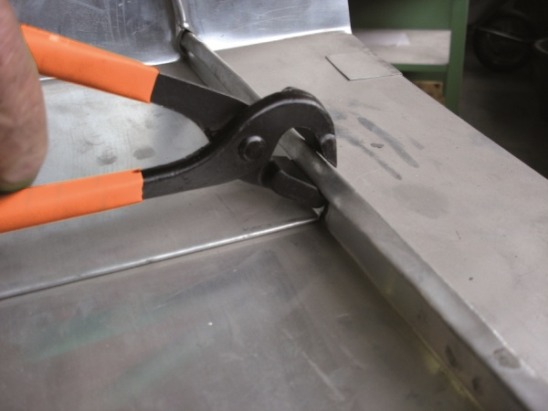 Клещи для вскрытия фальца "Попугаи" накладное соединение Stubai