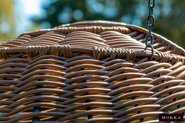 Кресло подвесное двухместное Mokka Majorca из искусственного ротанга цвет: капучино