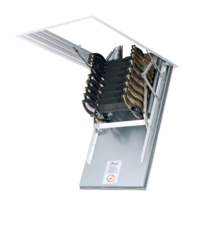 Металлическая чердачная лестница Fakro LSF, 70x110х300 см