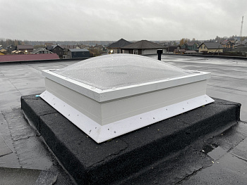 Глухой зенитный фонарь Werso, с однослойным поликарбонатным куполом, 60х90 см без стеклопакета