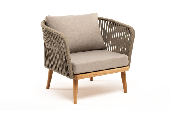 Кресло из роупа, Мальорка, основание дуб, роуп серо-коричневый 23 мм, ткань бежевая