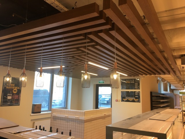 Кубообразная рейка алюминиевая, 30х30 мм 0.3 мм, Al, Анегри