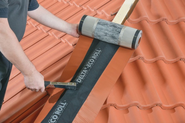 DELTA-ECO ROLL 310х5000 мм, цвет: красный