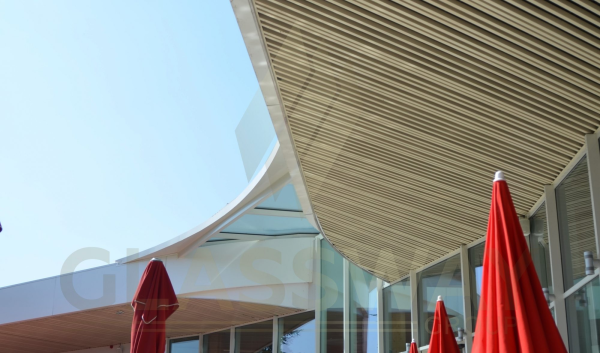 Кубообразная рейка алюминиевая, 50х40 мм 0.3 мм, Al, молочный дуб